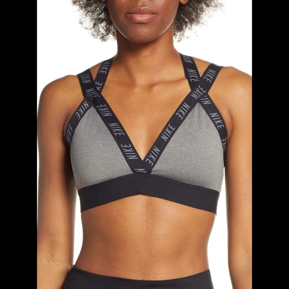 NWT Nike Dri-Fit Indy Logo Strappy Sport Bra. Deep V. Sz. L